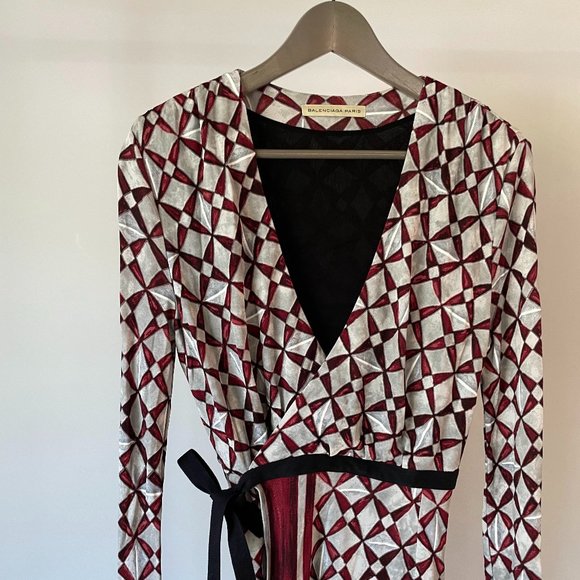Balenciaga Knee-Length Wrap Print Dress - Picture 3 of 7